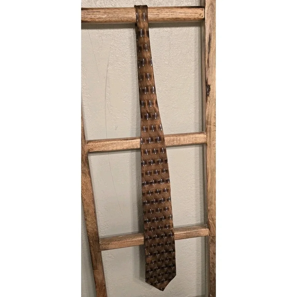 Handmade Men's Bronze Tan Geometric Abstract Silk Tie Blue White Professional